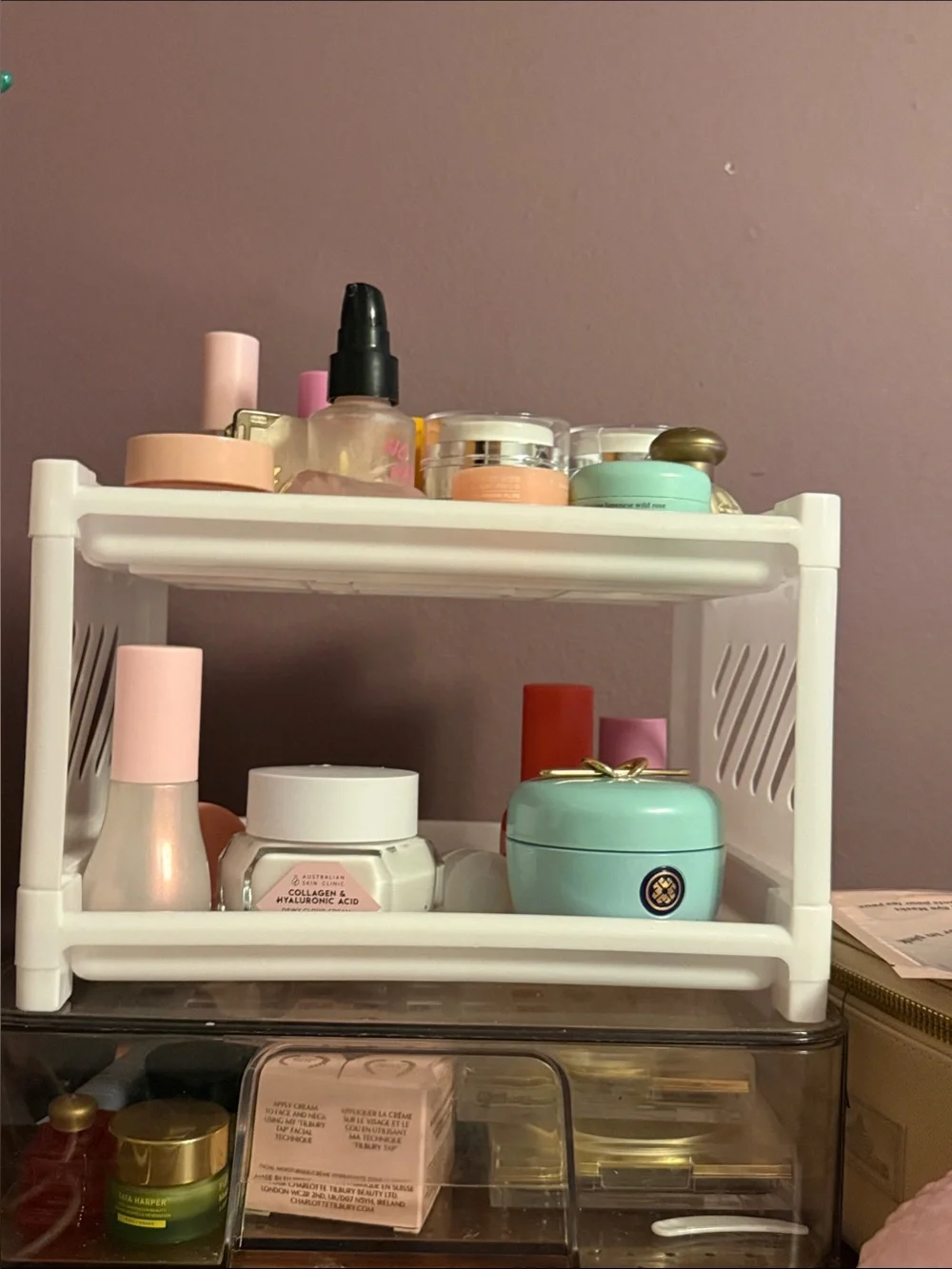 White two layer shelf